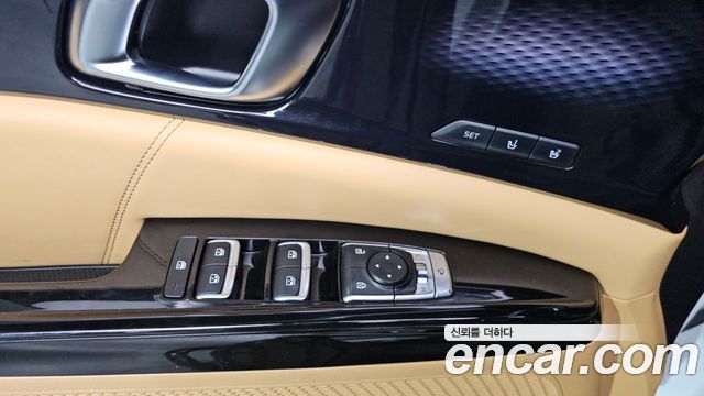 Kia Canival 2022 — photo 28