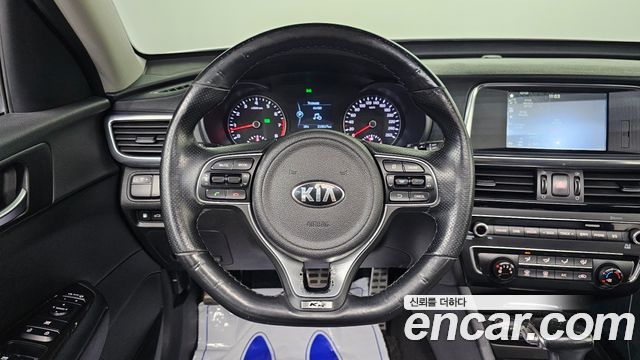 Kia K5 2016 — photo 15