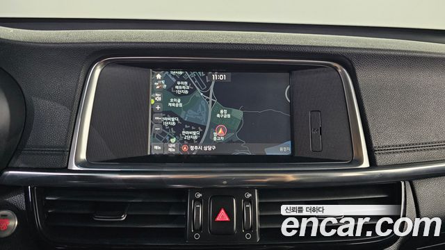Kia K5 2016 — photo 16