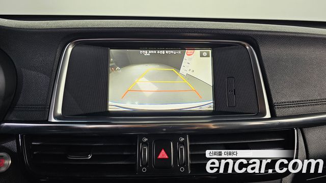 Kia K5 2016 — photo 17