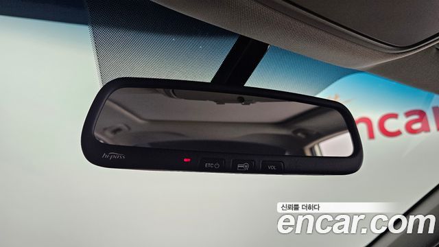 Kia K5 2016 — photo 19