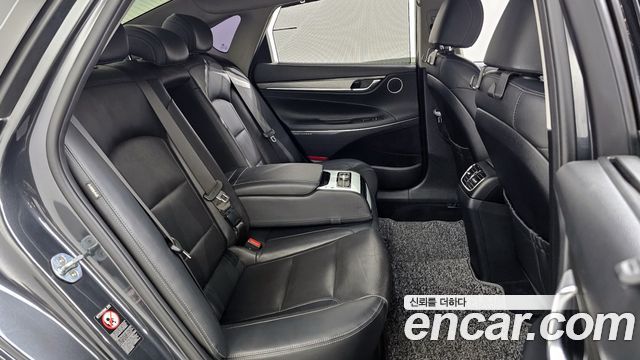 Hyundai Grandeur 2017 — photo 11