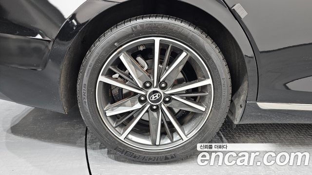 Hyundai Grandeur 2022 — photo 5