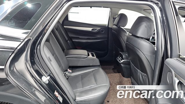 Hyundai Grandeur 2022 — photo 17