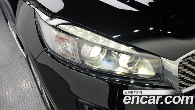 Kia Sorento 2017 — photo 8