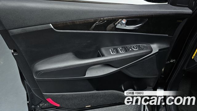 Kia Sorento 2017 — photo 14