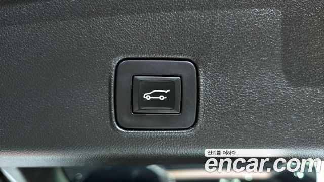 Chevrolet Korea Trailblazer 2021 — photo 17