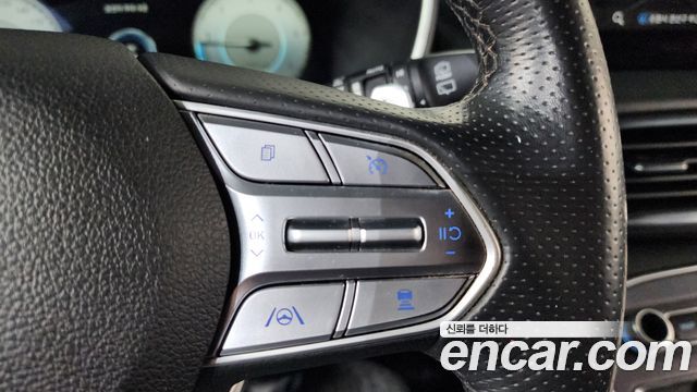 Hyundai Santafe 2021 — photo 22