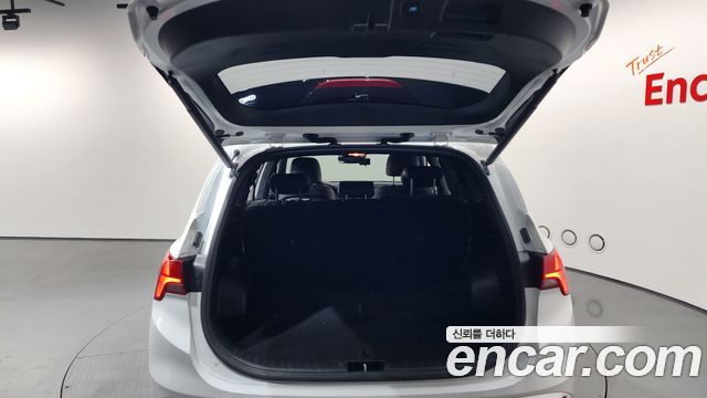 Hyundai Santafe 2021 — photo 25