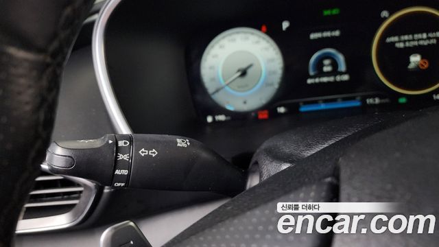Hyundai Santafe 2021 — photo 36