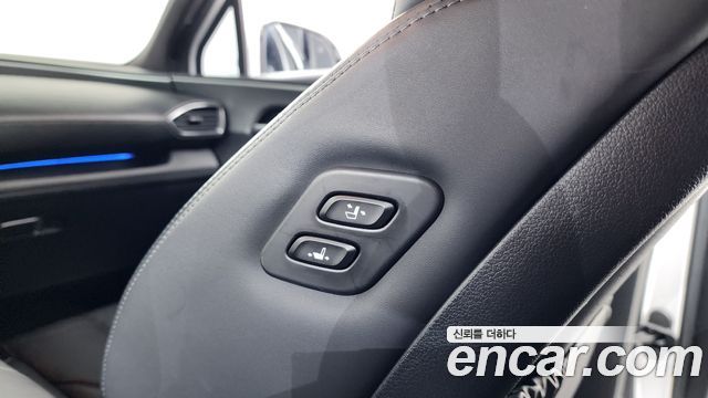 Hyundai Santafe 2021 — photo 38