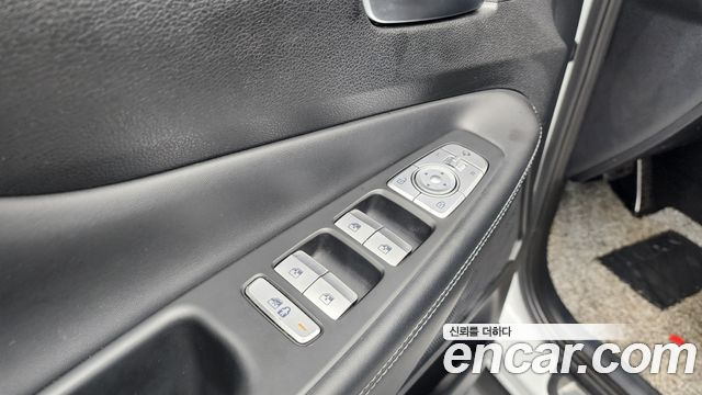 Hyundai Santafe 2021 — photo 40