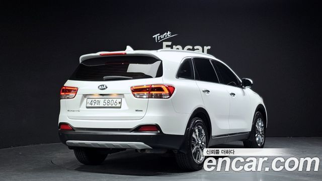 Kia Sorento 2015 — photo 2