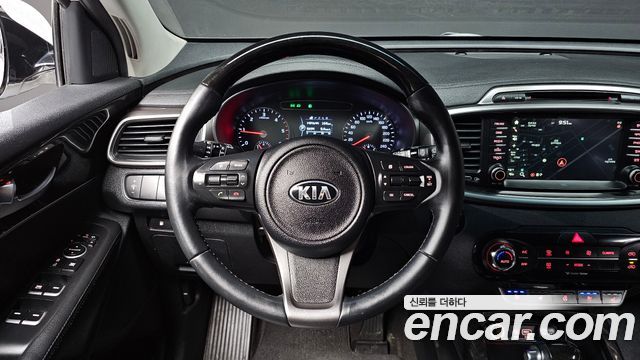 Kia Sorento 2015 — photo 13