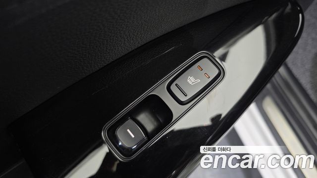 Kia K7 2016 — photo 19