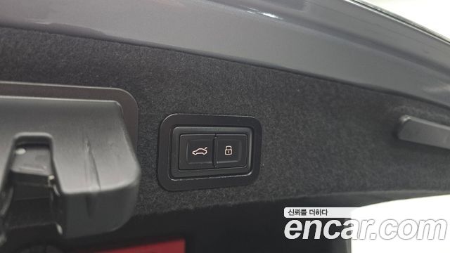 Audi A6 2016 — photo 17