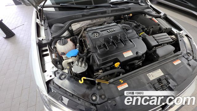 Volkswagen Jetta 2016 — photo 6