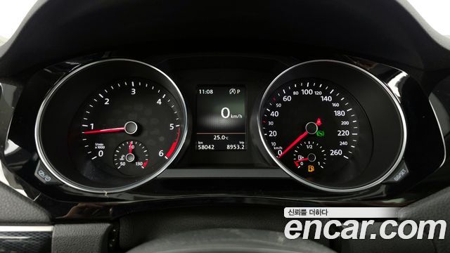Volkswagen Jetta 2016 — photo 8