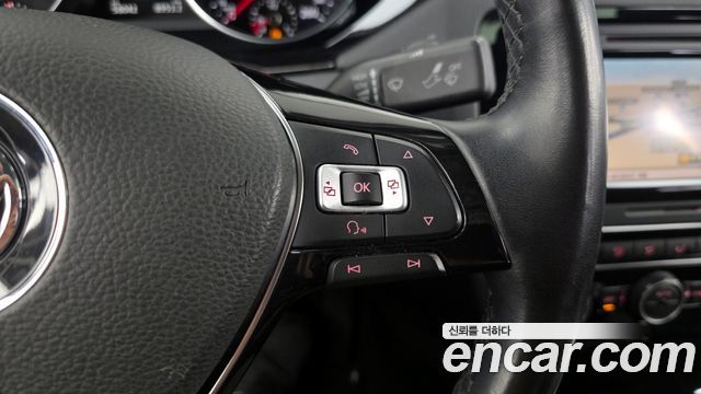 Volkswagen Jetta 2016 — photo 16