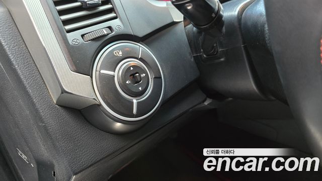 KG Mobility KORANDO 2012 — photo 21