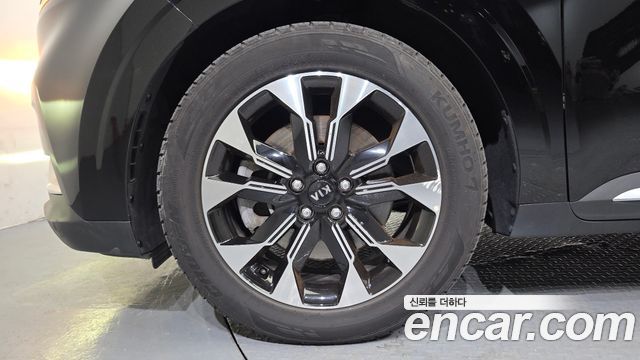 Kia Canival 2021 — photo 5