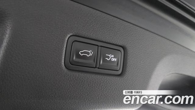 Kia Canival 2021 — photo 26
