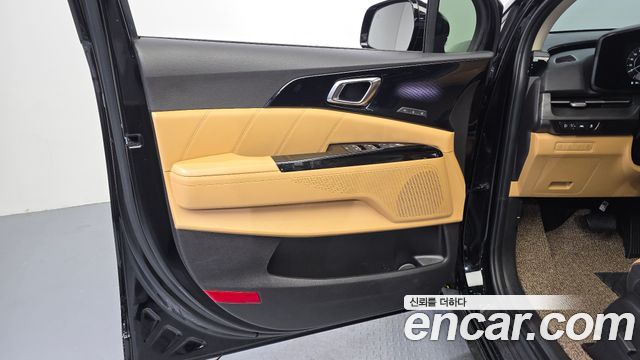 Kia Canival 2021 — photo 14
