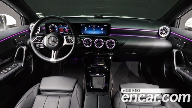 Mercedes-Benz A-Class 2024 — photo 7