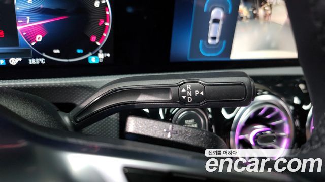 Mercedes-Benz A-Class 2024 — photo 9