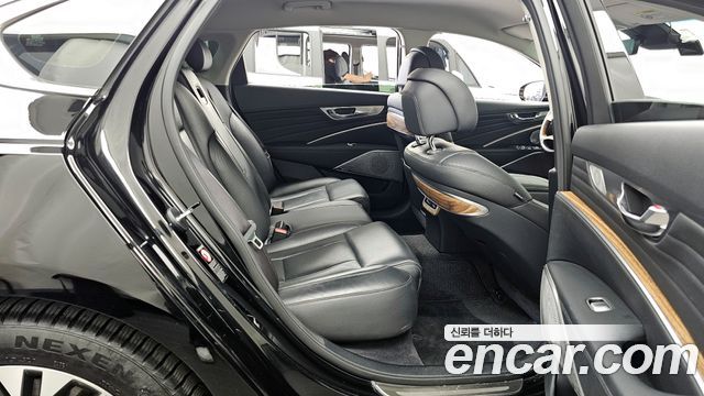 Kia K9 2022 — photo 18