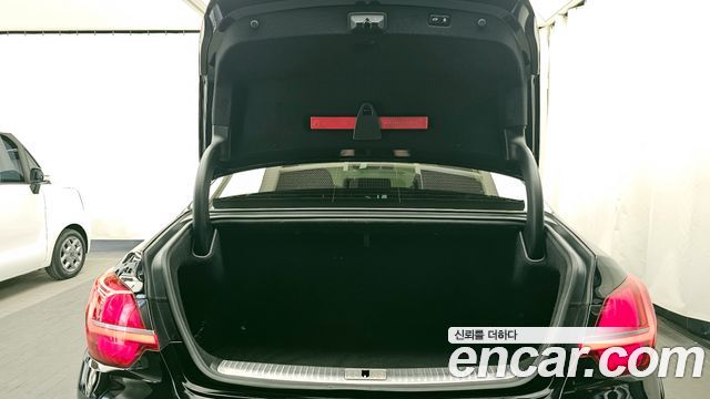Kia K9 2022 — photo 26
