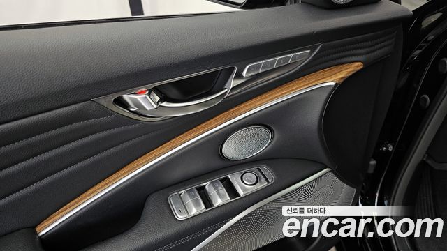 Kia K9 2022 — photo 30