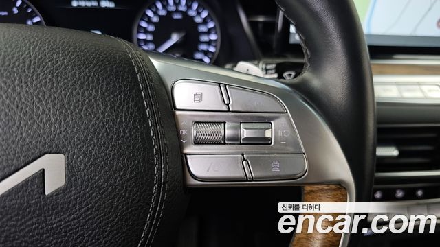 Kia K9 2022 — photo 31