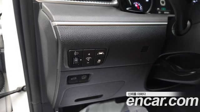 Kia K5 2023 — photo 14