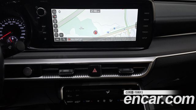 Kia K5 2023 — photo 17