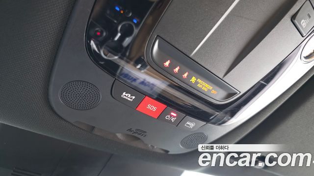 Kia K5 2023 — photo 19