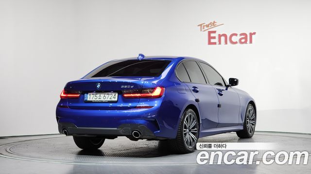 BMW 3-Series 2021 — photo 2