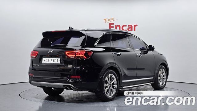 Kia Sorento 2019 — photo 2
