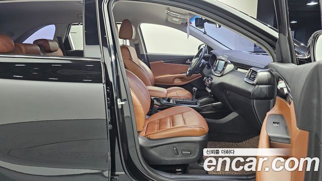 Kia Sorento 2019 — photo 11