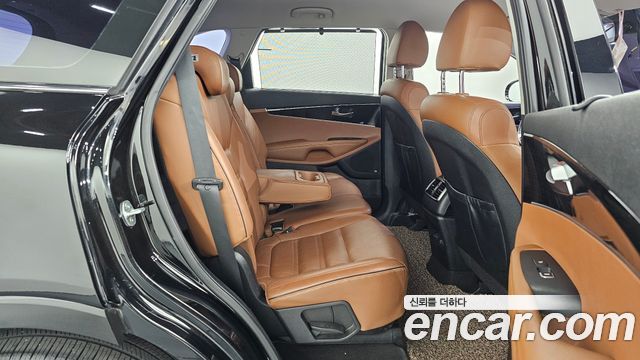 Kia Sorento 2019 — photo 12