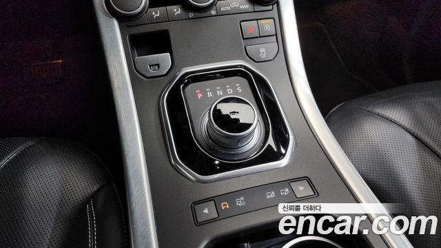 Land Rover Range Rover Evoque 2016 — photo 9