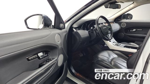 Land Rover Range Rover Evoque 2016 — photo 10