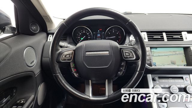 Land Rover Range Rover Evoque 2016 — photo 12