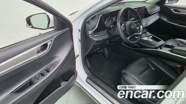 Hyundai Grandeur 2022 — photo 12