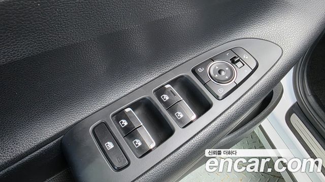 Hyundai Grandeur 2022 — photo 13