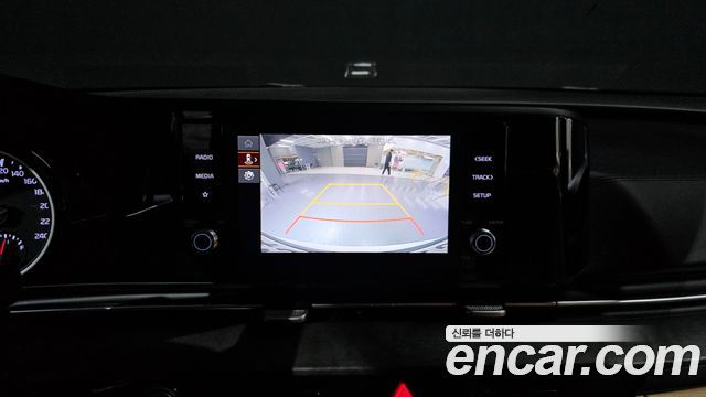 Kia Canival 2023 — photo 14