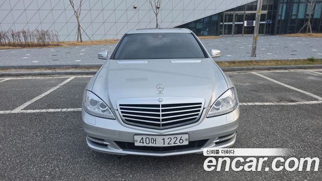 Mercedes-Benz S-Class 2012 — photo 2