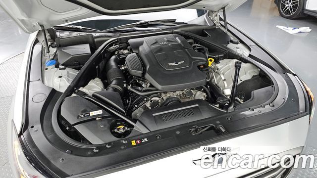 Genesis G80 2017 — photo 6