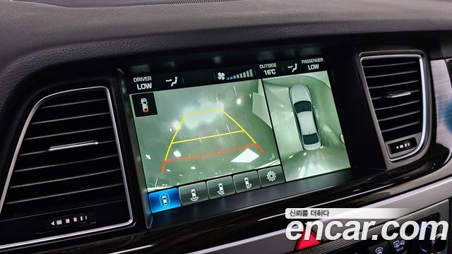 Genesis G80 2017 — photo 21