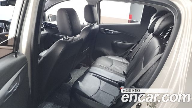 Chevrolet Korea Spark 2017 — photo 18